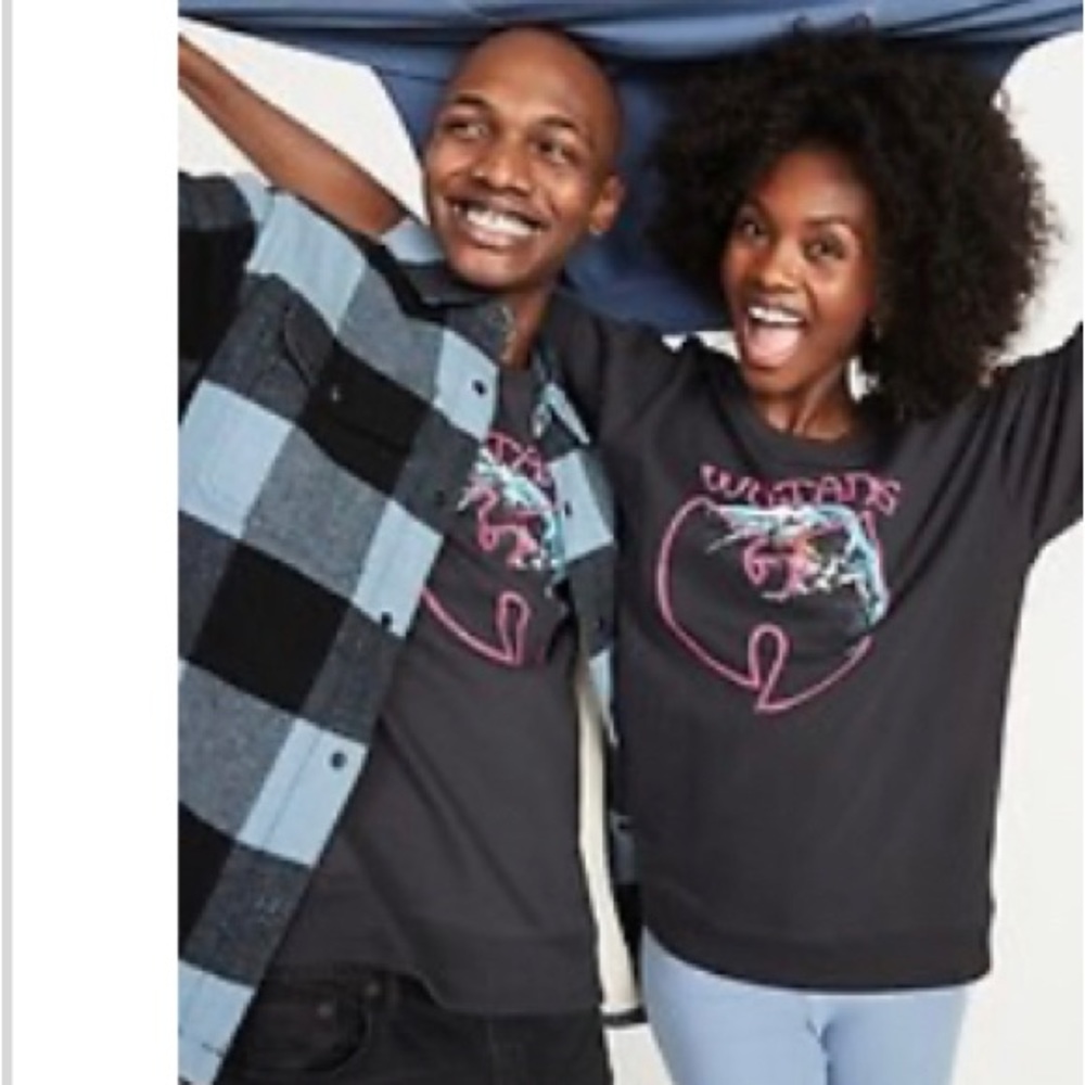 Old Navy Wu-Tang sweatshirt 90 rap